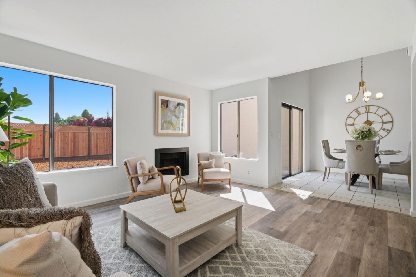 Detail Gallery Image 8 of 43 For 3133 Acorn Ct, San Jose,  CA 95117 - 3 Beds | 2/1 Baths