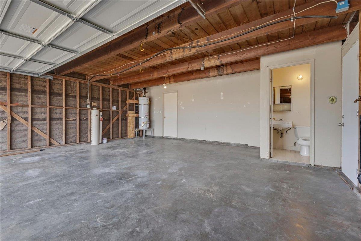 Detail Gallery Image 20 of 25 For 1448 Modoc Ave, Salinas,  CA 93906 - 3 Beds | 1/1 Baths