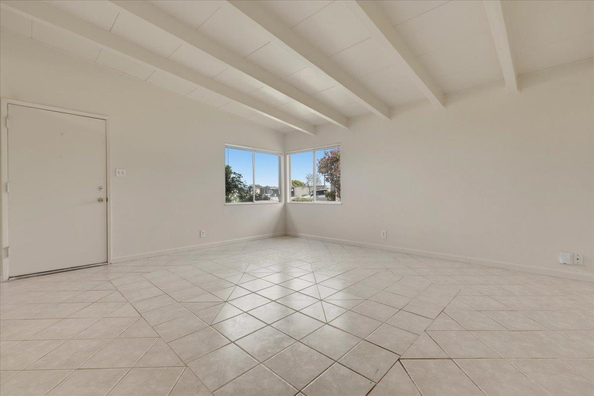 Detail Gallery Image 8 of 25 For 1448 Modoc Ave, Salinas,  CA 93906 - 3 Beds | 1/1 Baths