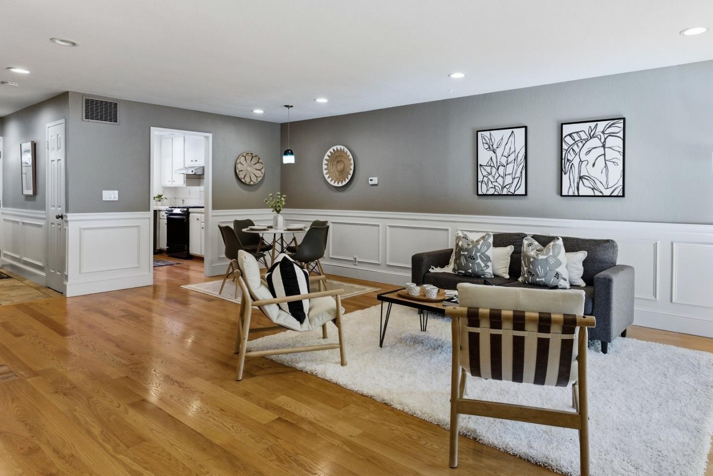 Detail Gallery Image 12 of 39 For 331 Walnut Ave, Santa Cruz,  CA 95060 - 2 Beds | 1/1 Baths