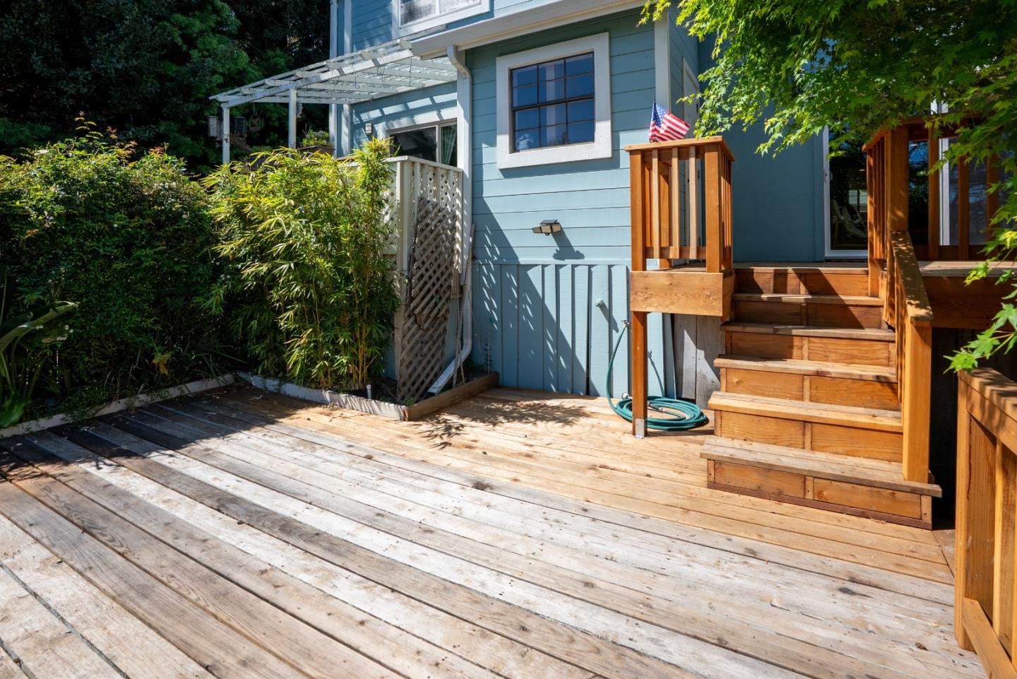 Detail Gallery Image 31 of 39 For 331 Walnut Ave, Santa Cruz,  CA 95060 - 2 Beds | 1/1 Baths