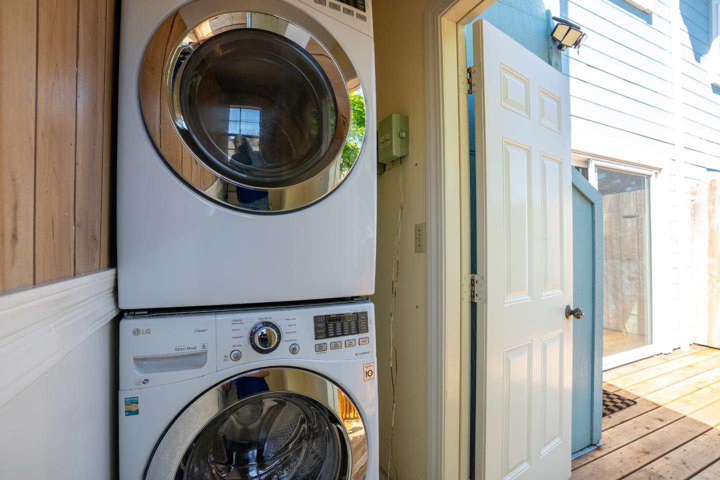 Detail Gallery Image 34 of 39 For 331 Walnut Ave, Santa Cruz,  CA 95060 - 2 Beds | 1/1 Baths