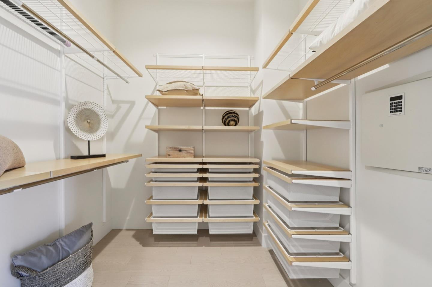 Detail Gallery Image 43 of 119 For 2446 Westgate Ave, San Jose,  CA 95125 - 4 Beds | 3/1 Baths