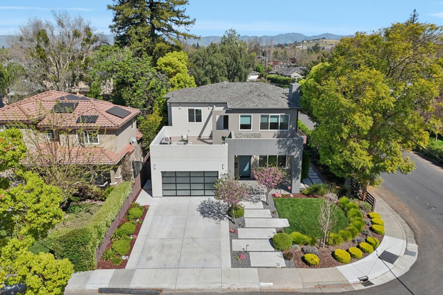 Detail Gallery Image 80 of 119 For 2446 Westgate Ave, San Jose,  CA 95125 - 4 Beds | 3/1 Baths