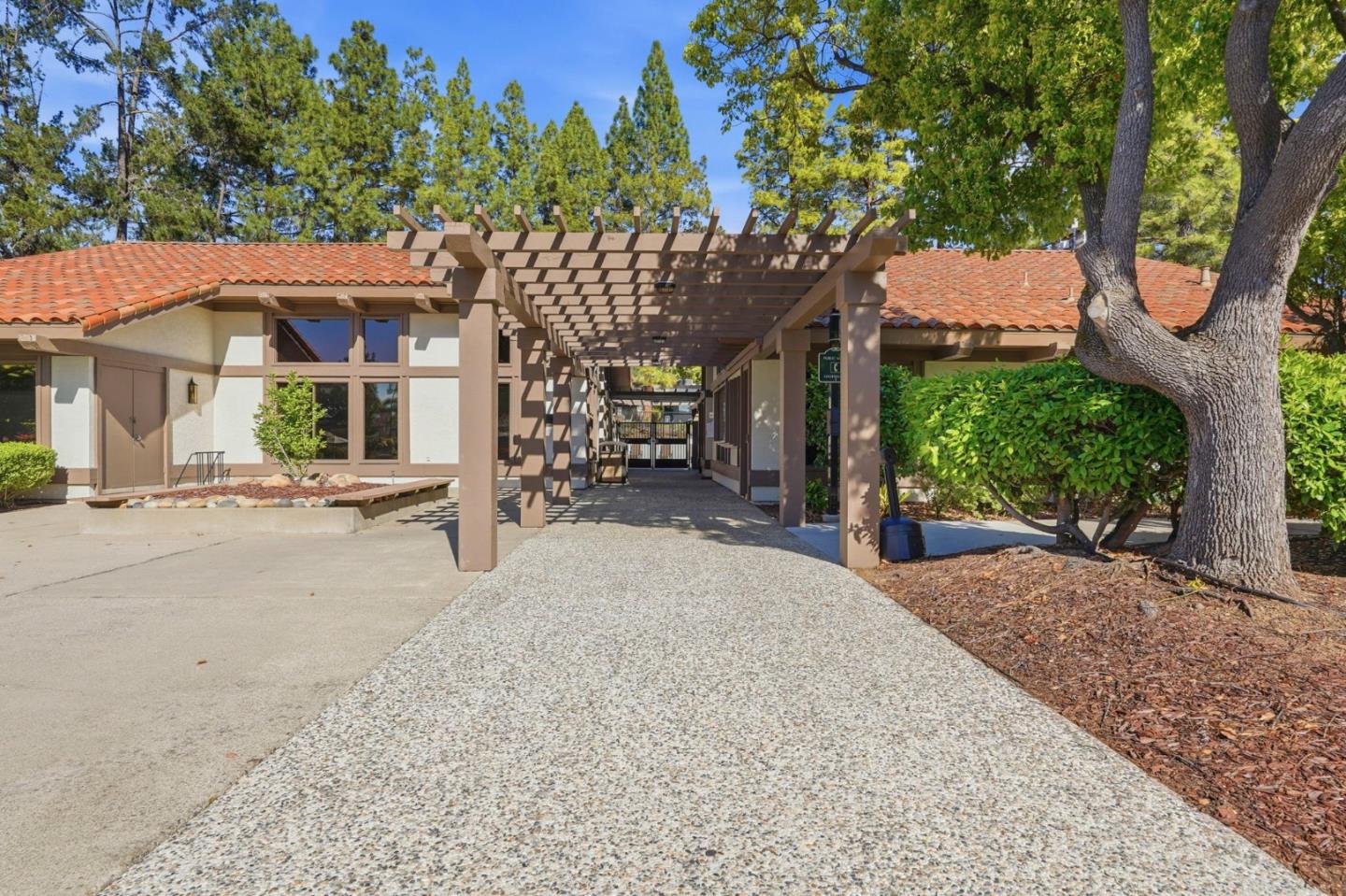 Photo #31: ML82043054 Listing: Photo #31