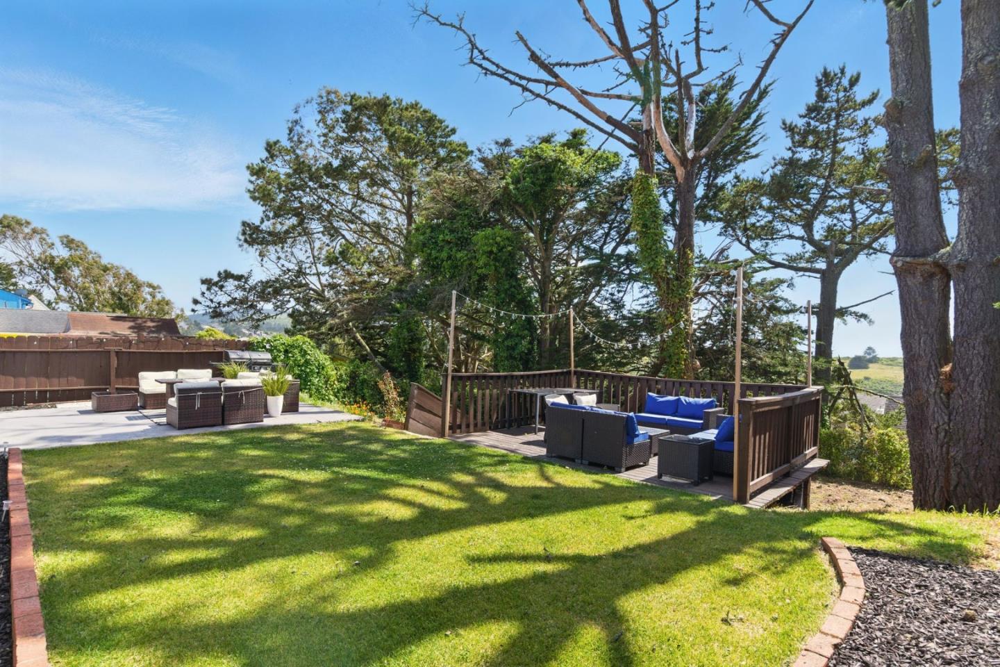 Detail Gallery Image 12 of 25 For 640 Heather Ct, Pacifica,  CA 94044 - 3 Beds | 2 Baths