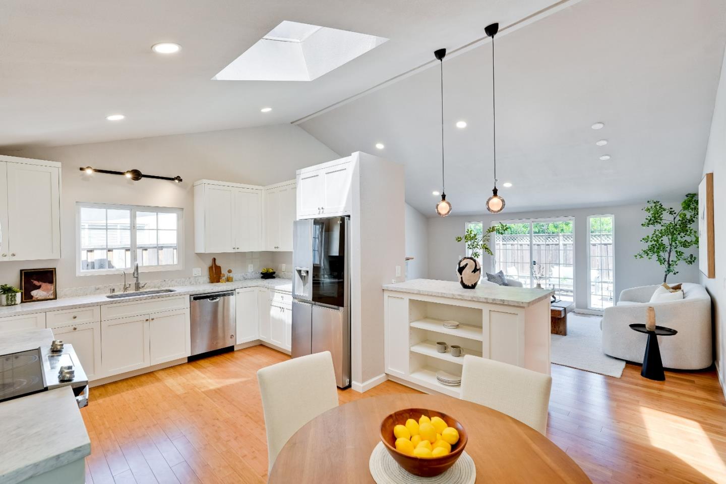 Detail Gallery Image 12 of 36 For 1755 Ravizza Ave, Santa Clara,  CA 95051 - 3 Beds | 2 Baths