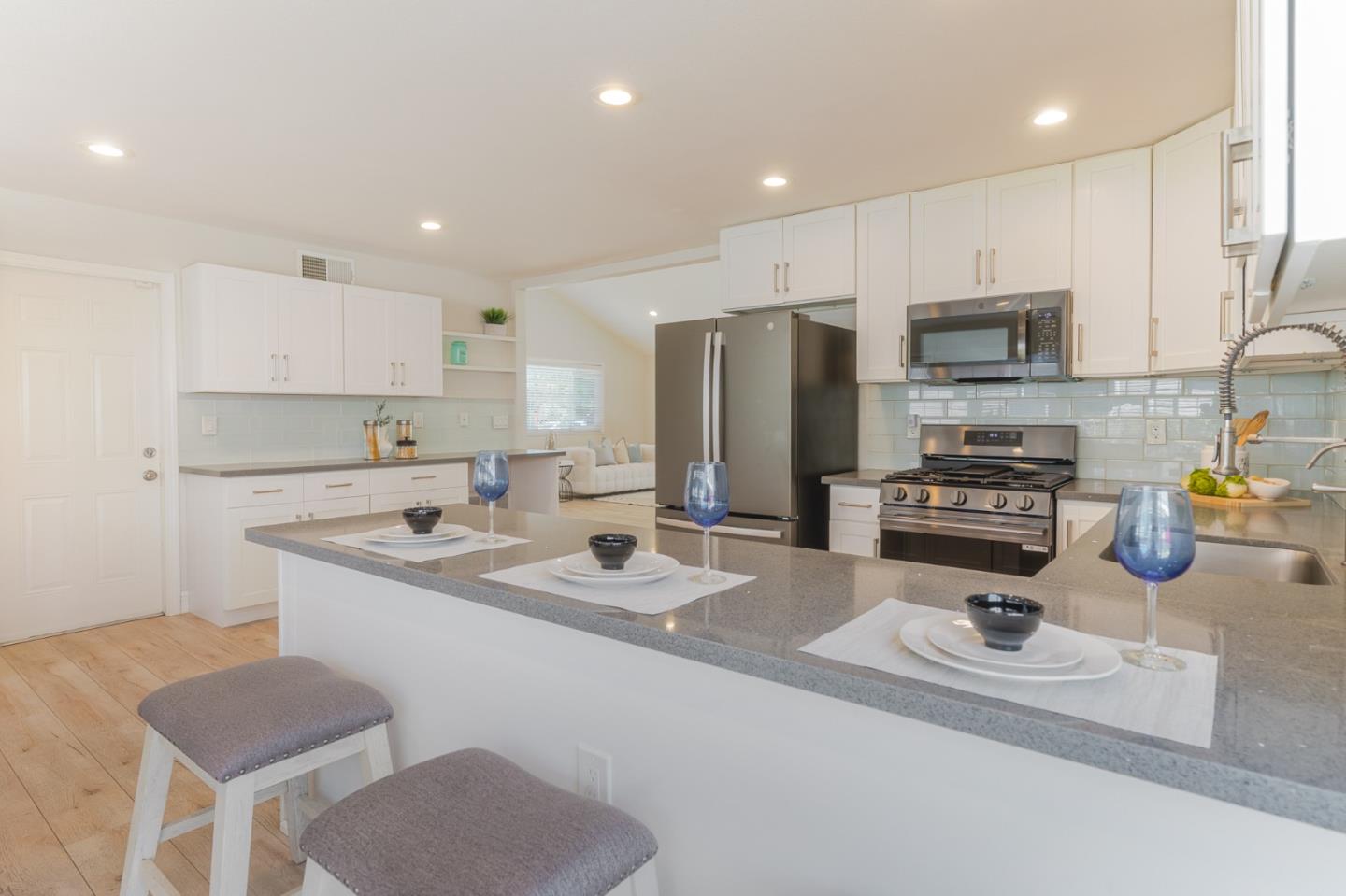 Detail Gallery Image 17 of 56 For 4119 Arpeggio Ave, San Jose,  CA 95136 - 3 Beds | 2 Baths