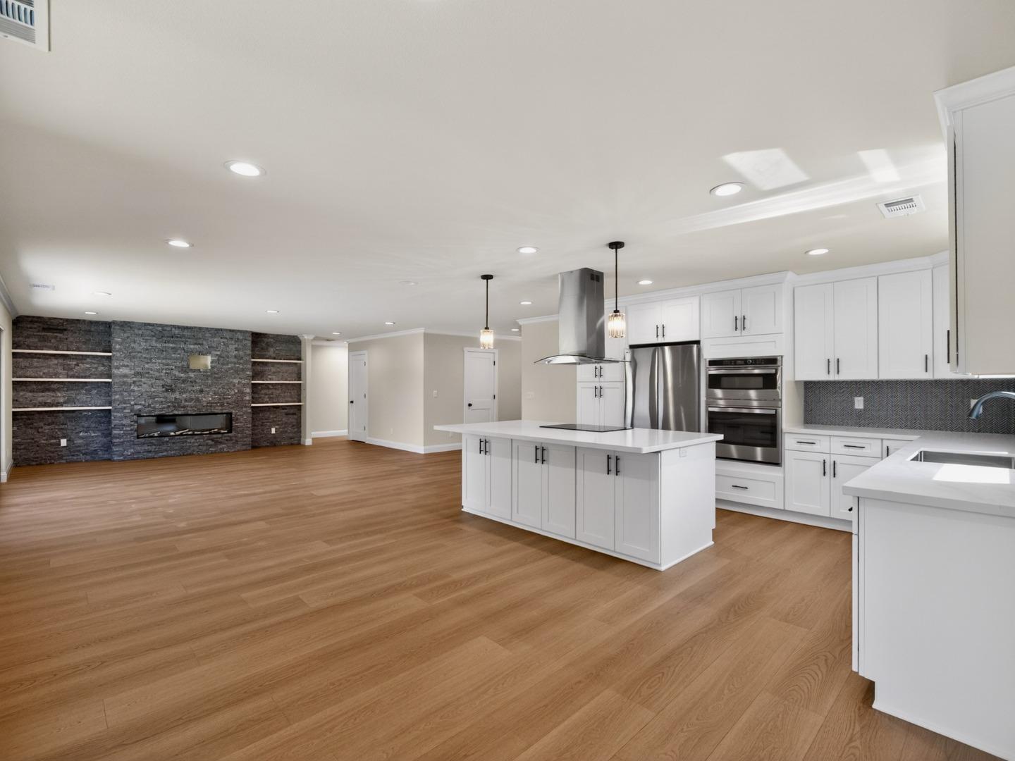 Detail Gallery Image 10 of 37 For 3197 Knights Bridge Rd, San Jose,  CA 95132 - 3 Beds | 2 Baths