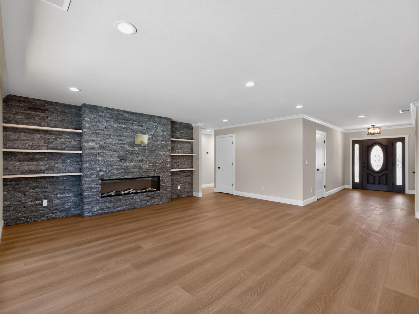 Detail Gallery Image 13 of 37 For 3197 Knights Bridge Rd, San Jose,  CA 95132 - 3 Beds | 2 Baths