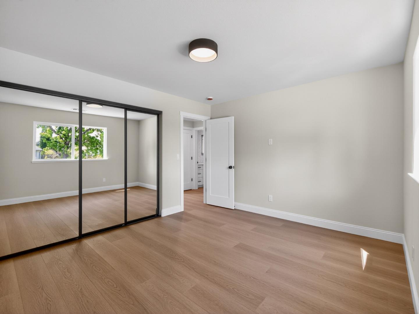 Detail Gallery Image 15 of 37 For 3197 Knights Bridge Rd, San Jose,  CA 95132 - 3 Beds | 2 Baths