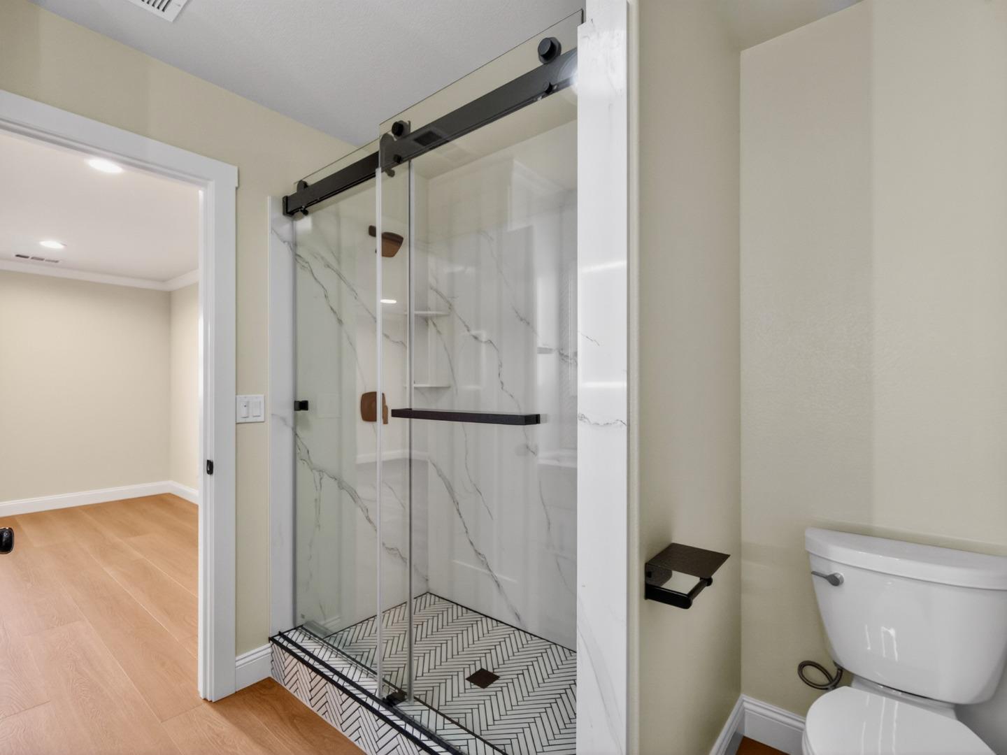 Detail Gallery Image 21 of 37 For 3197 Knights Bridge Rd, San Jose,  CA 95132 - 3 Beds | 2 Baths