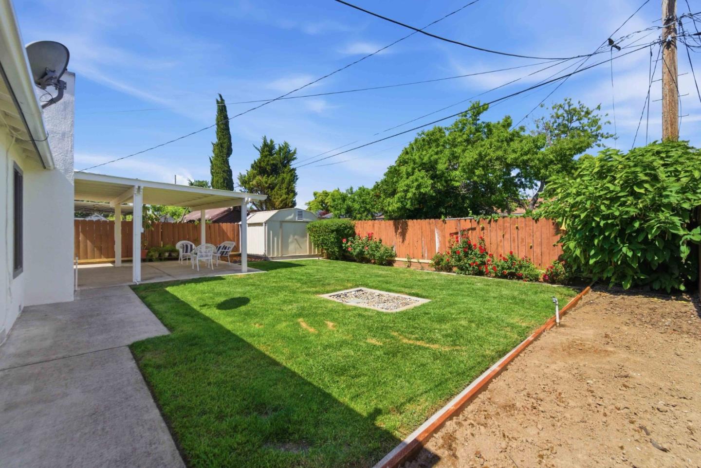 Detail Gallery Image 22 of 24 For 487 Salmon Dr, San Jose,  CA 95111 - 3 Beds | 2 Baths