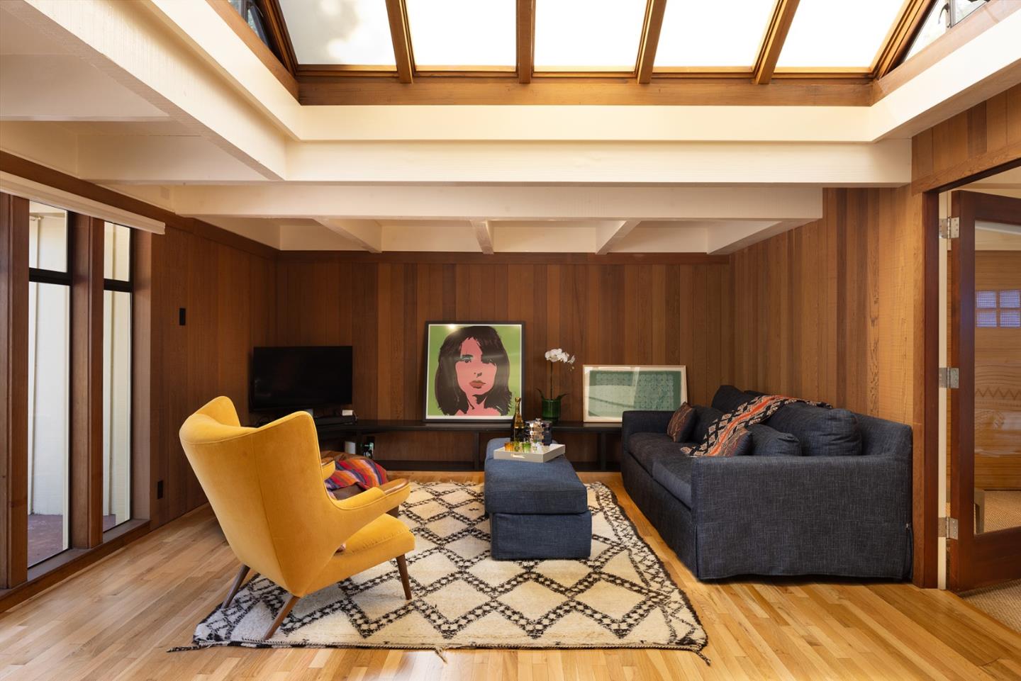 Detail Gallery Image 24 of 38 For 37 E Garzas Rd, Carmel Valley,  CA 93924 - 3 Beds | 3 Baths