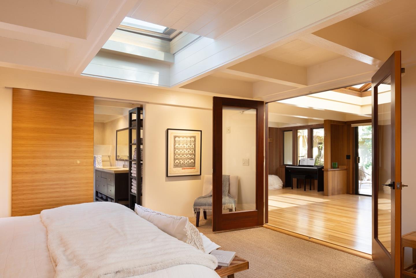 Detail Gallery Image 28 of 38 For 37 E Garzas Rd, Carmel Valley,  CA 93924 - 3 Beds | 3 Baths