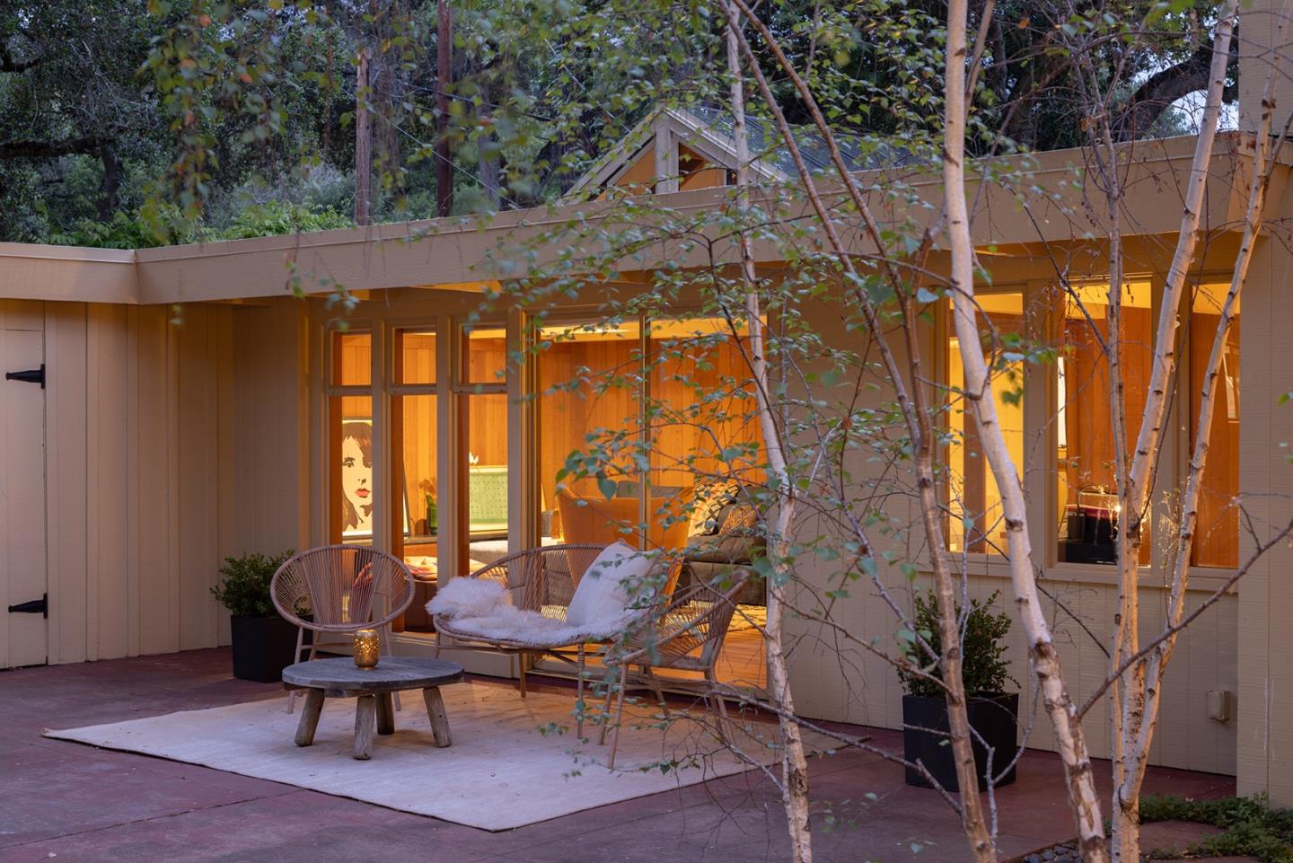 Detail Gallery Image 3 of 38 For 37 E Garzas Rd, Carmel Valley,  CA 93924 - 3 Beds | 3 Baths