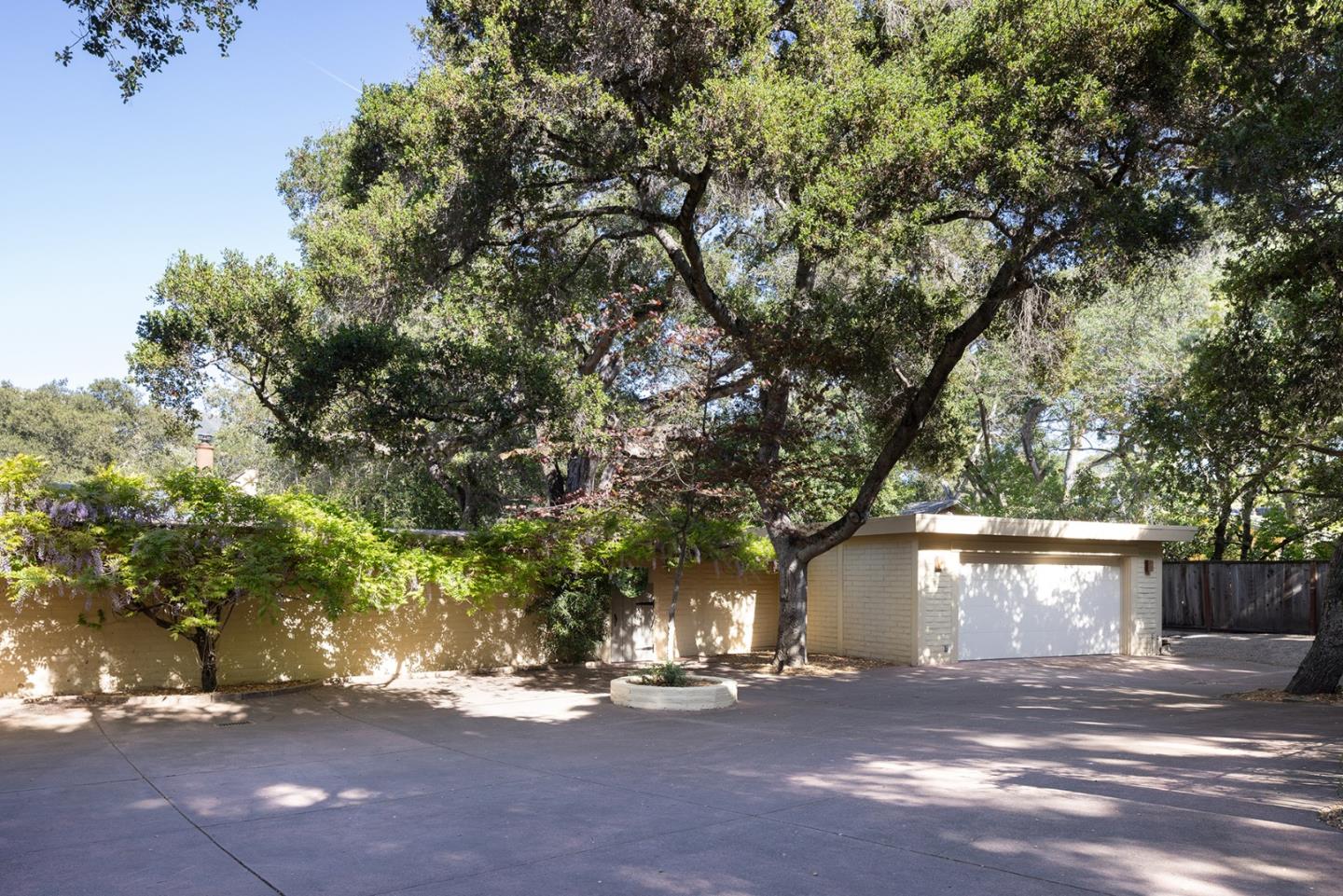 Detail Gallery Image 37 of 38 For 37 E Garzas Rd, Carmel Valley,  CA 93924 - 3 Beds | 3 Baths