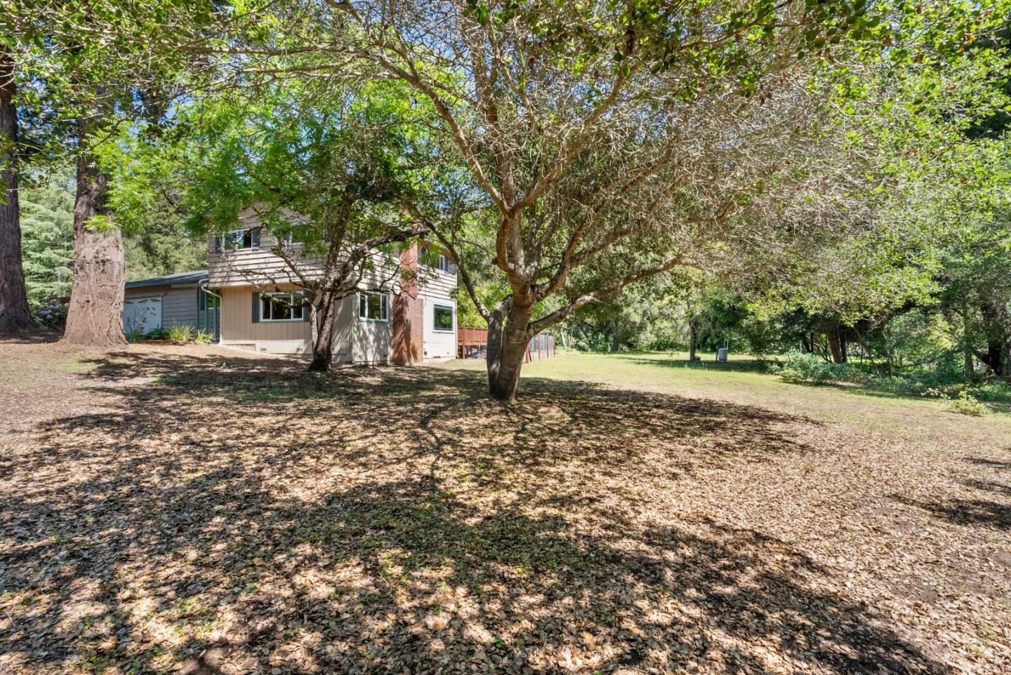 Detail Gallery Image 10 of 63 For 3498 Soquel San Jose Rd, Soquel,  CA 95073 - 4 Beds | 2 Baths