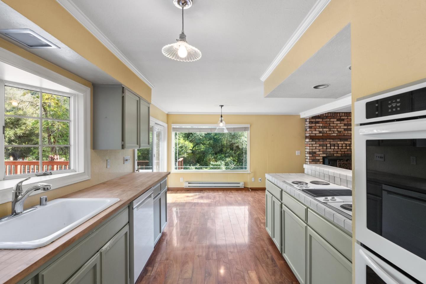 Detail Gallery Image 34 of 63 For 3498 Soquel San Jose Rd, Soquel,  CA 95073 - 4 Beds | 2 Baths