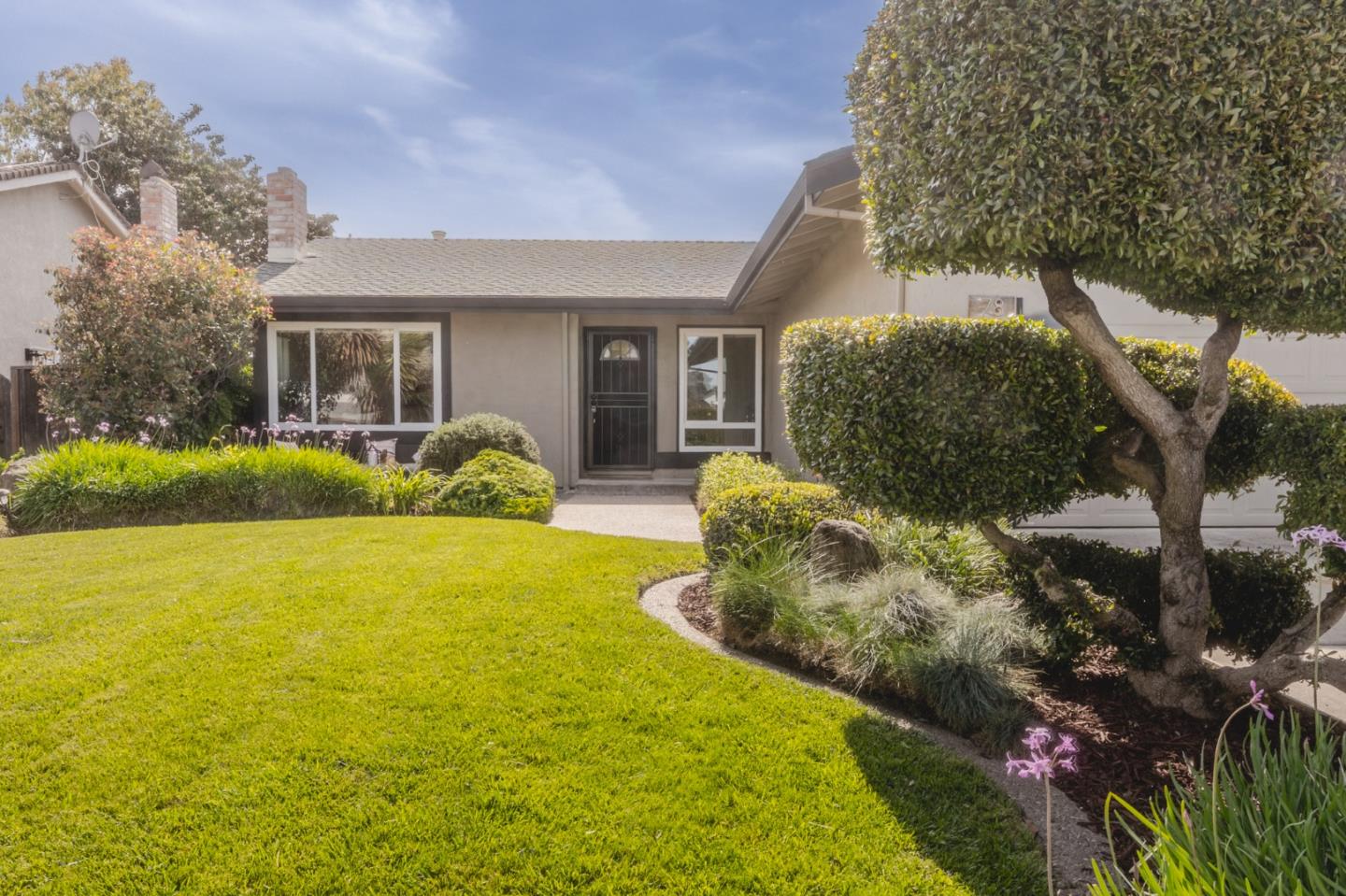 Detail Gallery Image 3 of 46 For 78 Southport Ct, San Jose,  CA 95138 - 4 Beds | 2 Baths