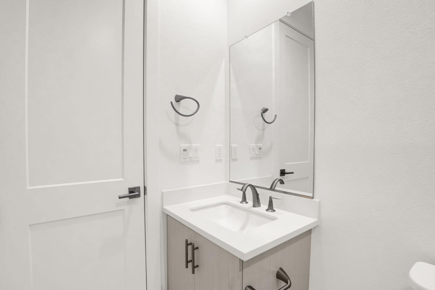 Detail Gallery Image 8 of 73 For 3419 Router Cmn, Fremont,  CA 94538 - 3 Beds | 3/1 Baths