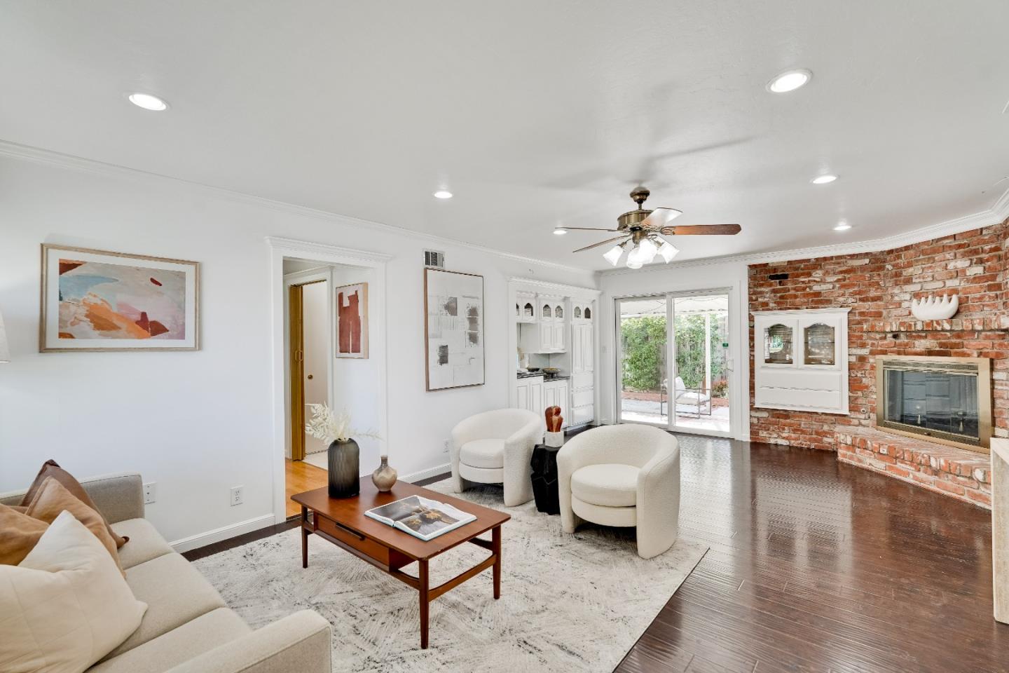 Detail Gallery Image 13 of 46 For 1040 Los Padres Blvd, Santa Clara,  CA 95050 - 3 Beds | 2 Baths