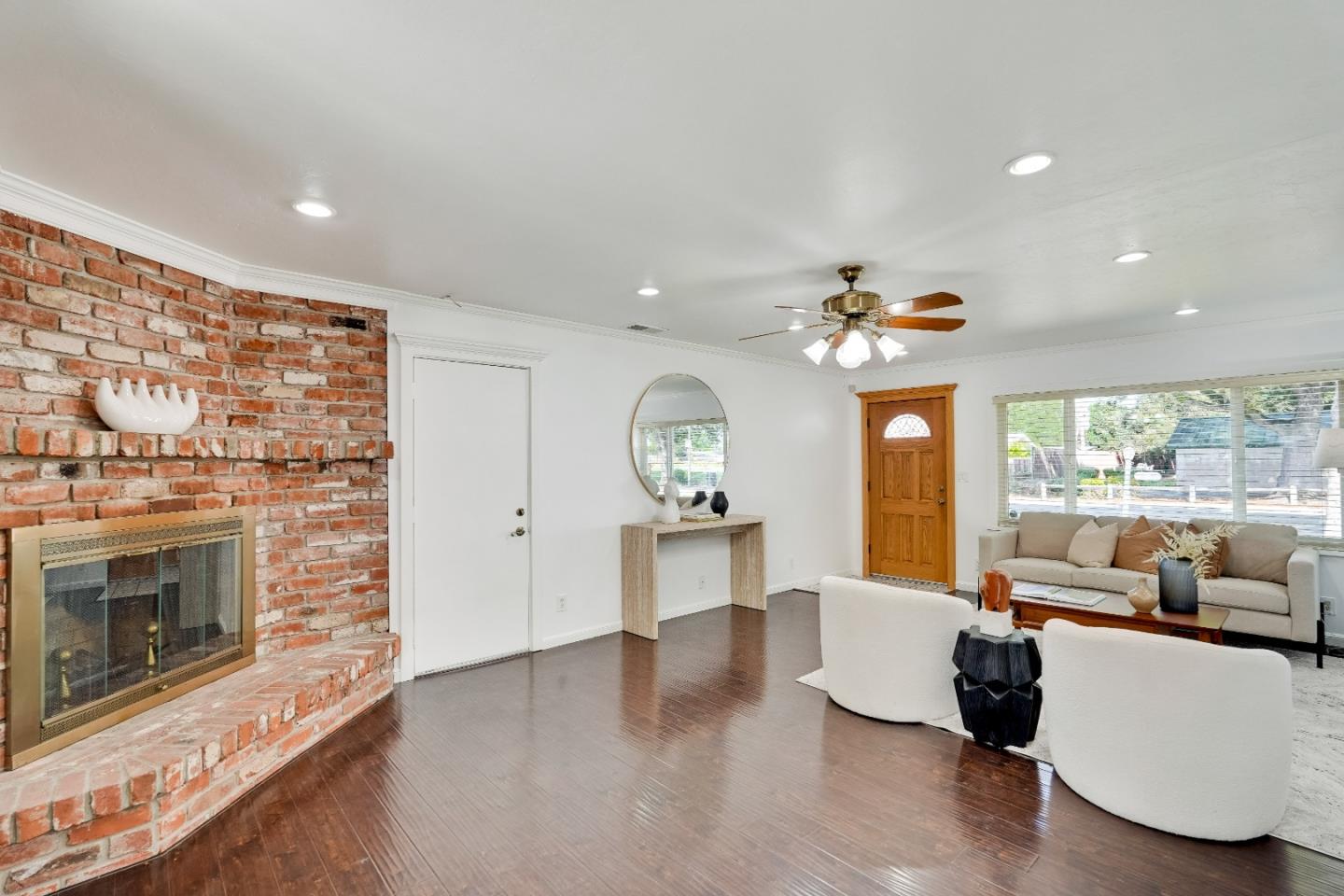 Detail Gallery Image 15 of 46 For 1040 Los Padres Blvd, Santa Clara,  CA 95050 - 3 Beds | 2 Baths