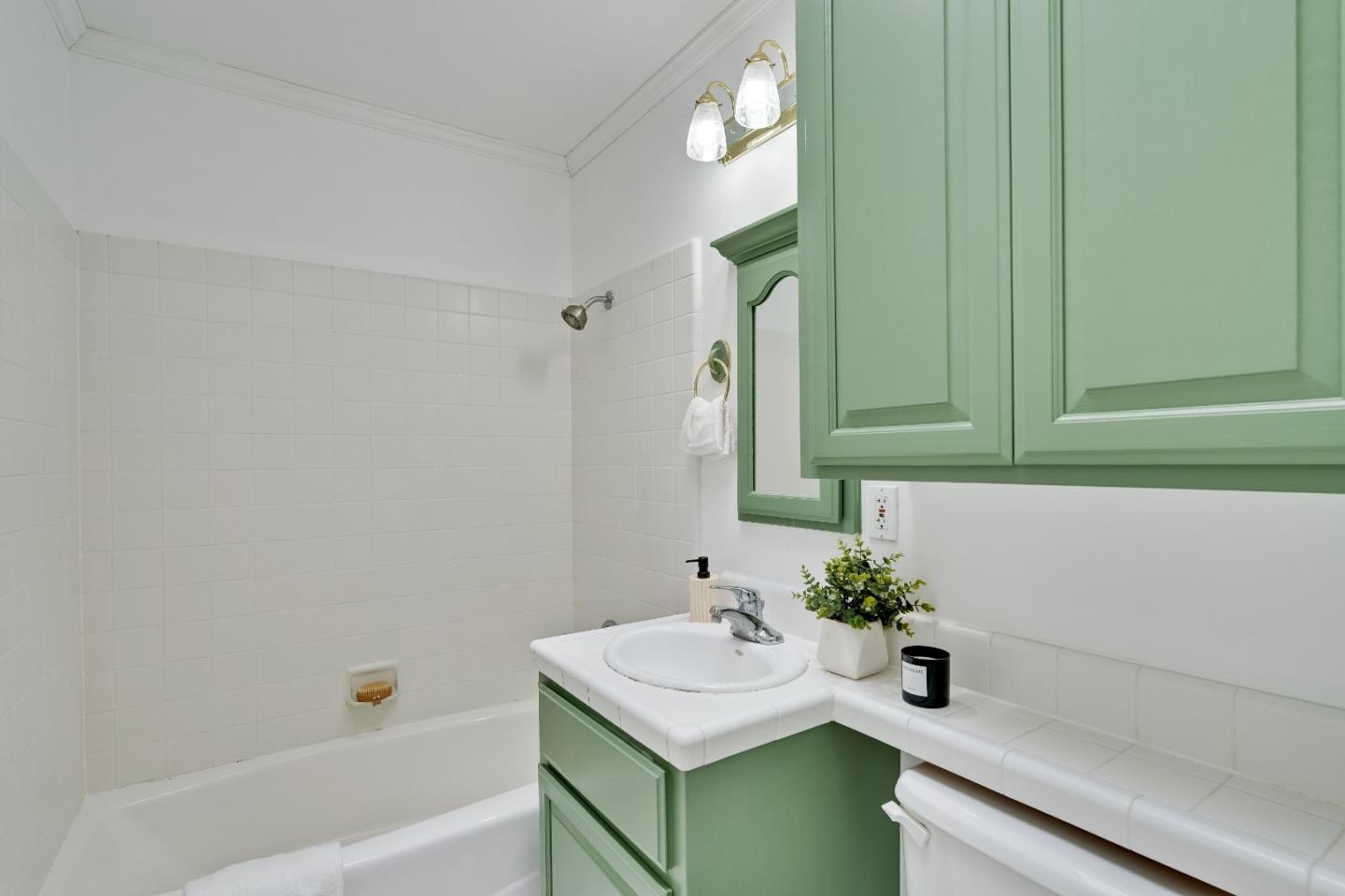 Detail Gallery Image 34 of 46 For 1040 Los Padres Blvd, Santa Clara,  CA 95050 - 3 Beds | 2 Baths