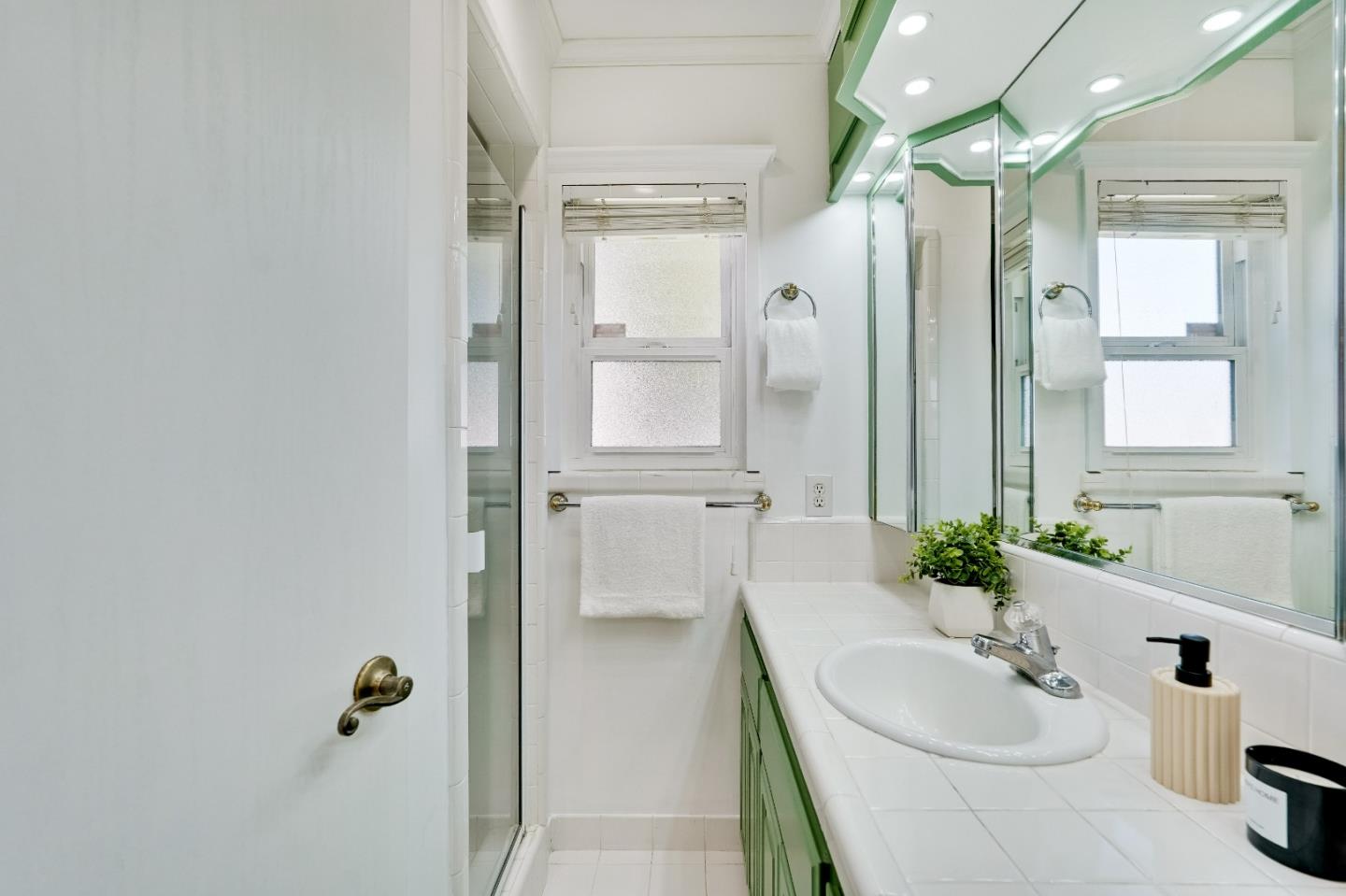 Detail Gallery Image 37 of 46 For 1040 Los Padres Blvd, Santa Clara,  CA 95050 - 3 Beds | 2 Baths