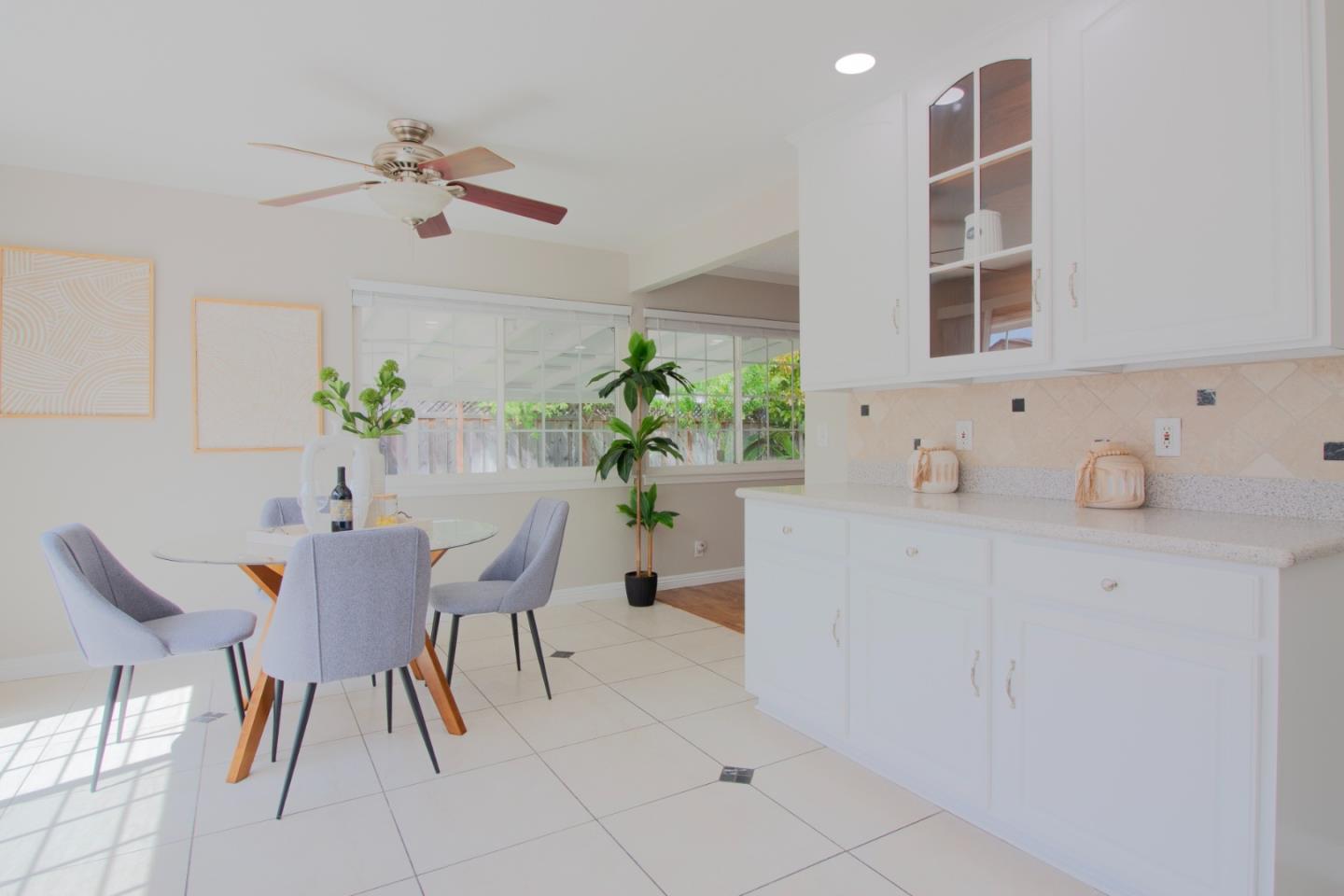 Detail Gallery Image 6 of 15 For 6103 Barclay Ct, San Jose,  CA 95123 - 3 Beds | 2 Baths