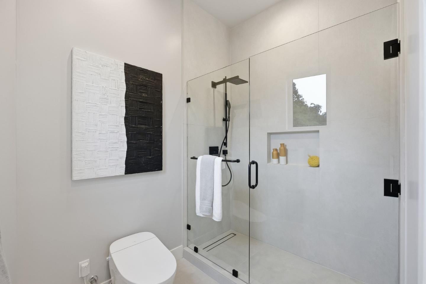 Detail Gallery Image 21 of 31 For 702 Ellsworth Pl, Palo Alto,  CA 94306 - 3 Beds | 2/1 Baths