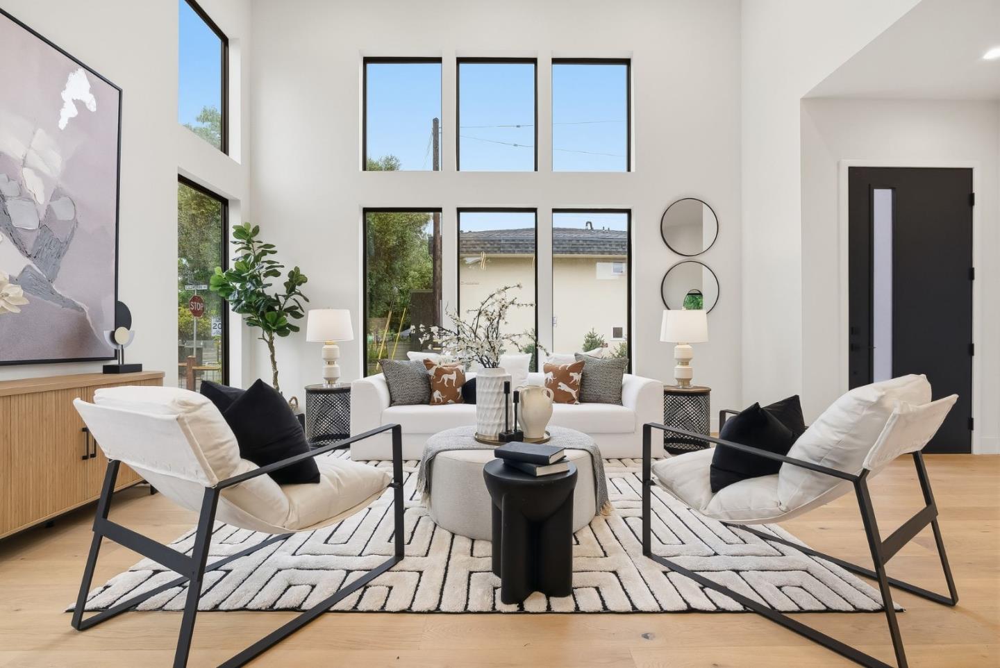 Detail Gallery Image 5 of 31 For 702 Ellsworth Pl, Palo Alto,  CA 94306 - 3 Beds | 2/1 Baths