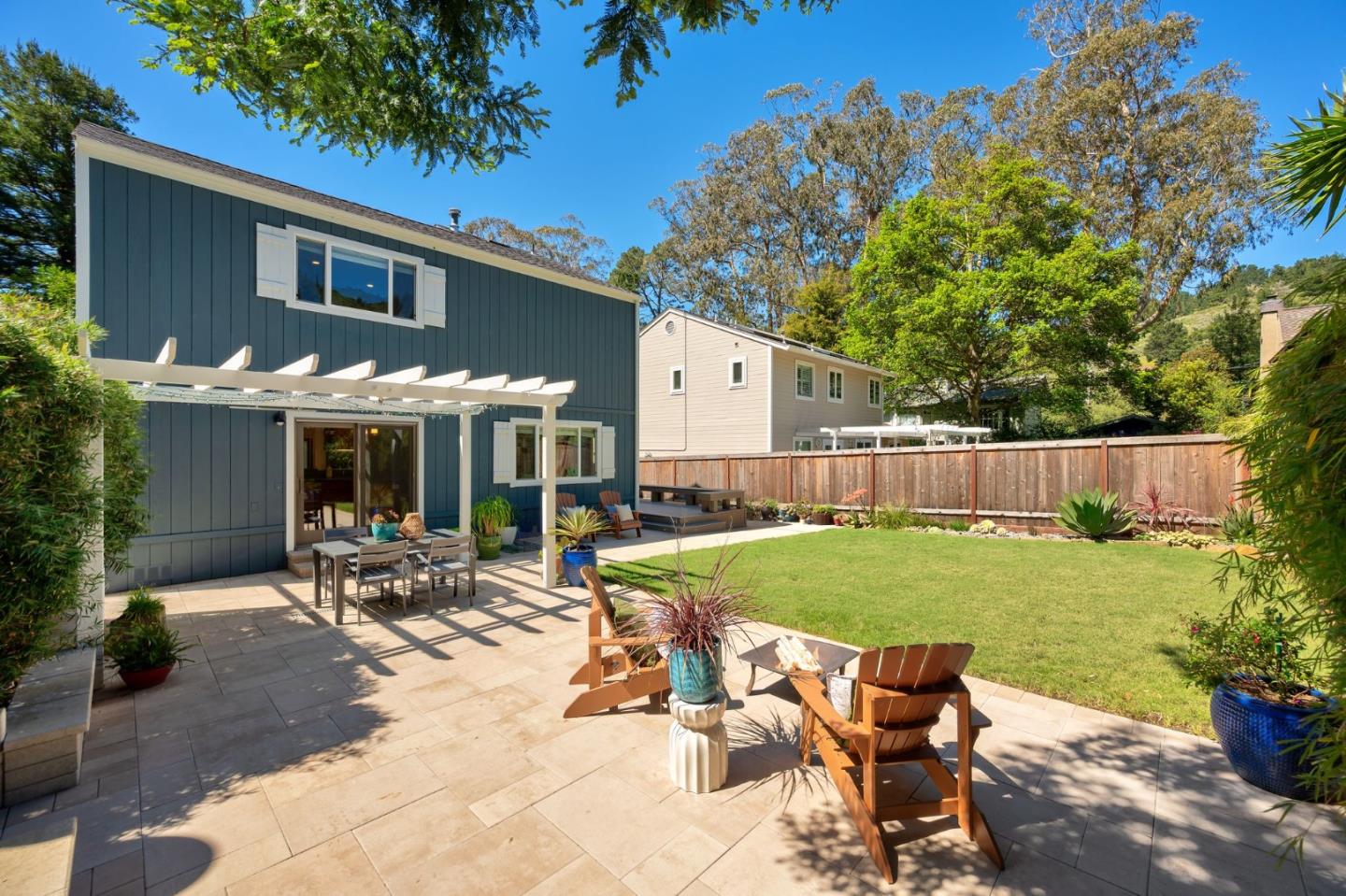 Detail Gallery Image 28 of 44 For 215 Nataqua Ave, Pacifica,  CA 94044 - 3 Beds | 2/1 Baths