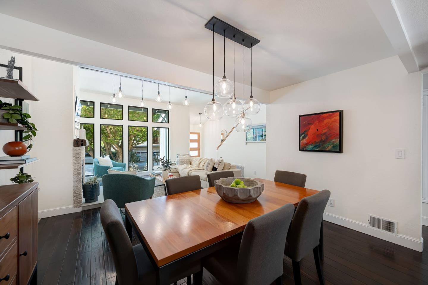 Detail Gallery Image 8 of 44 For 215 Nataqua Ave, Pacifica,  CA 94044 - 3 Beds | 2/1 Baths