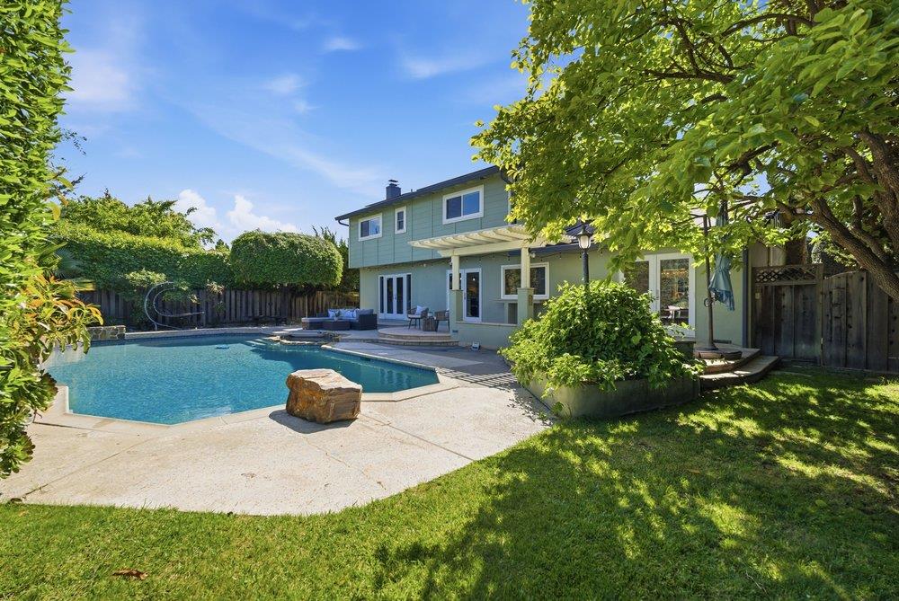 Detail Gallery Image 37 of 77 For 341 Fontana Dr, Santa Clara,  CA 95051 - 4 Beds | 3 Baths