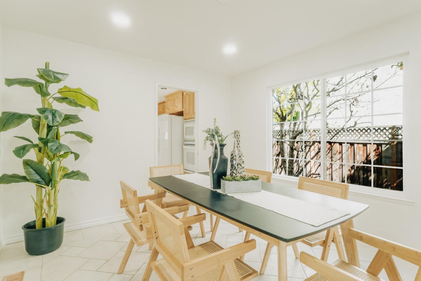 Detail Gallery Image 20 of 60 For Century Park Way, San Jose,  CA 95111 - 4 Beds | 2 Baths