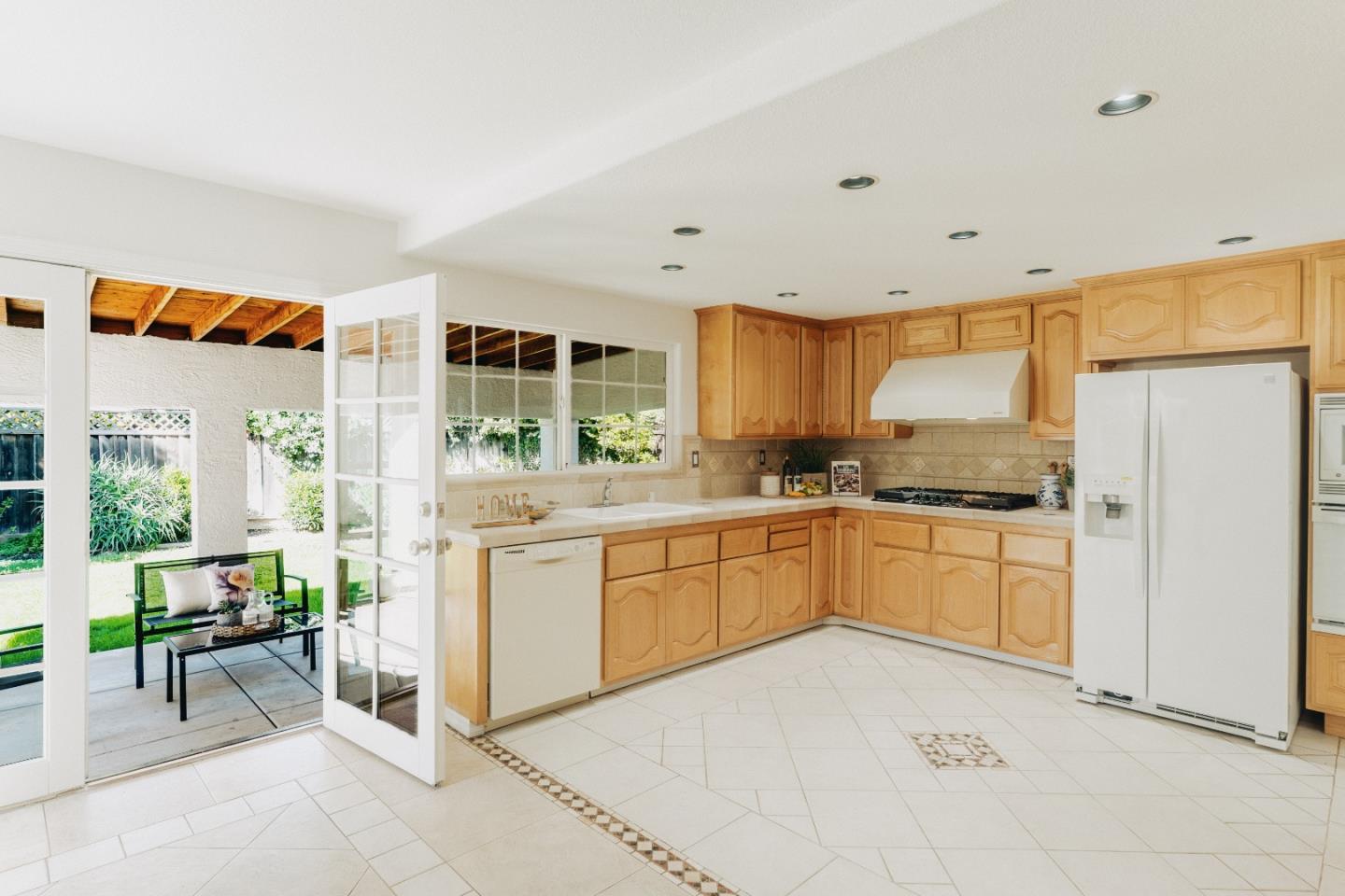 Detail Gallery Image 41 of 60 For Century Park Way, San Jose,  CA 95111 - 4 Beds | 2 Baths