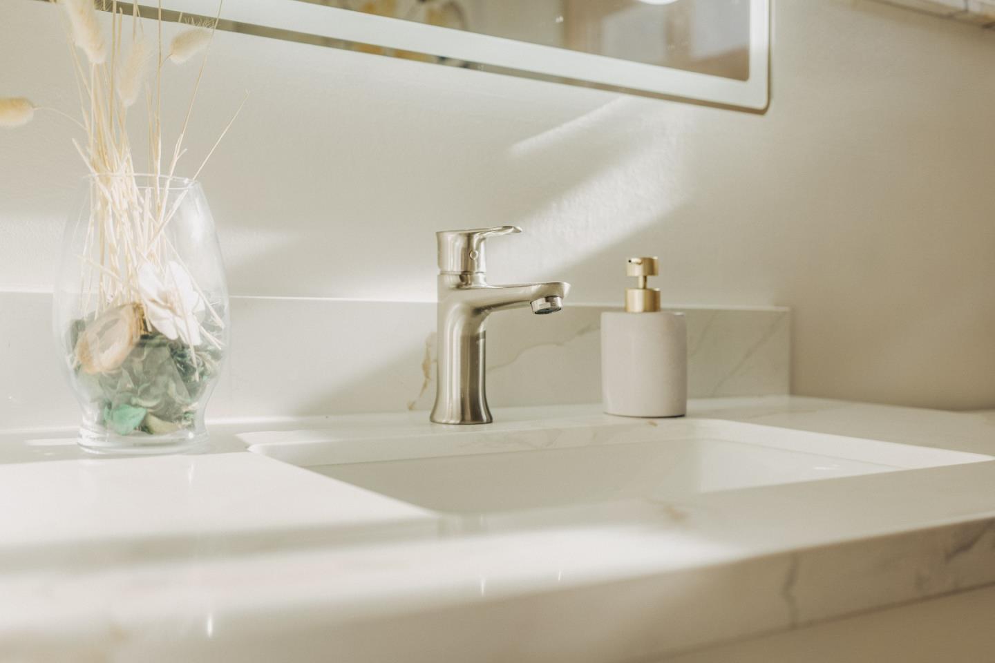 Detail Gallery Image 46 of 60 For Century Park Way, San Jose,  CA 95111 - 4 Beds | 2 Baths