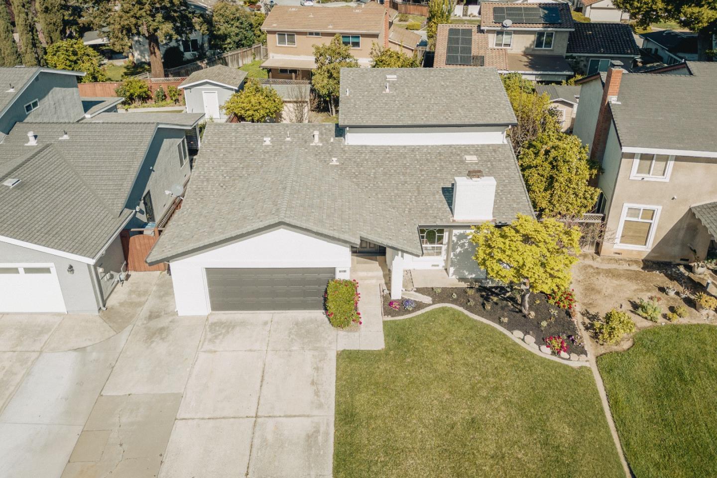 Detail Gallery Image 5 of 60 For Century Park Way, San Jose,  CA 95111 - 4 Beds | 2 Baths