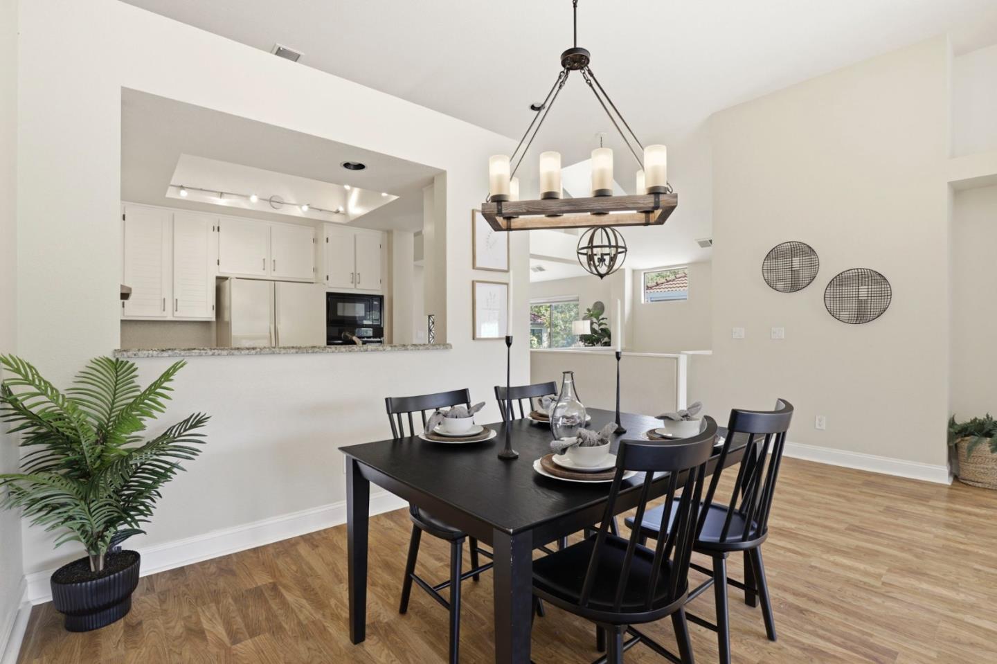 Detail Gallery Image 12 of 59 For 719 Lakemont Pl #3,  San Ramon,  CA 94582 - 3 Beds | 2 Baths