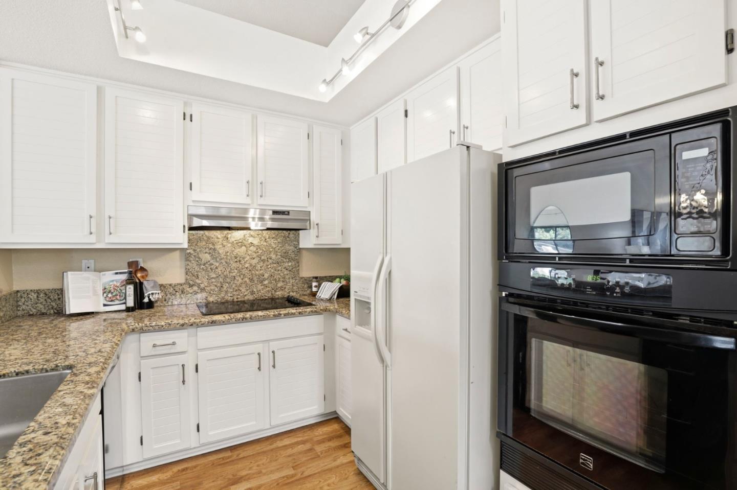 Detail Gallery Image 16 of 59 For 719 Lakemont Pl #3,  San Ramon,  CA 94582 - 3 Beds | 2 Baths