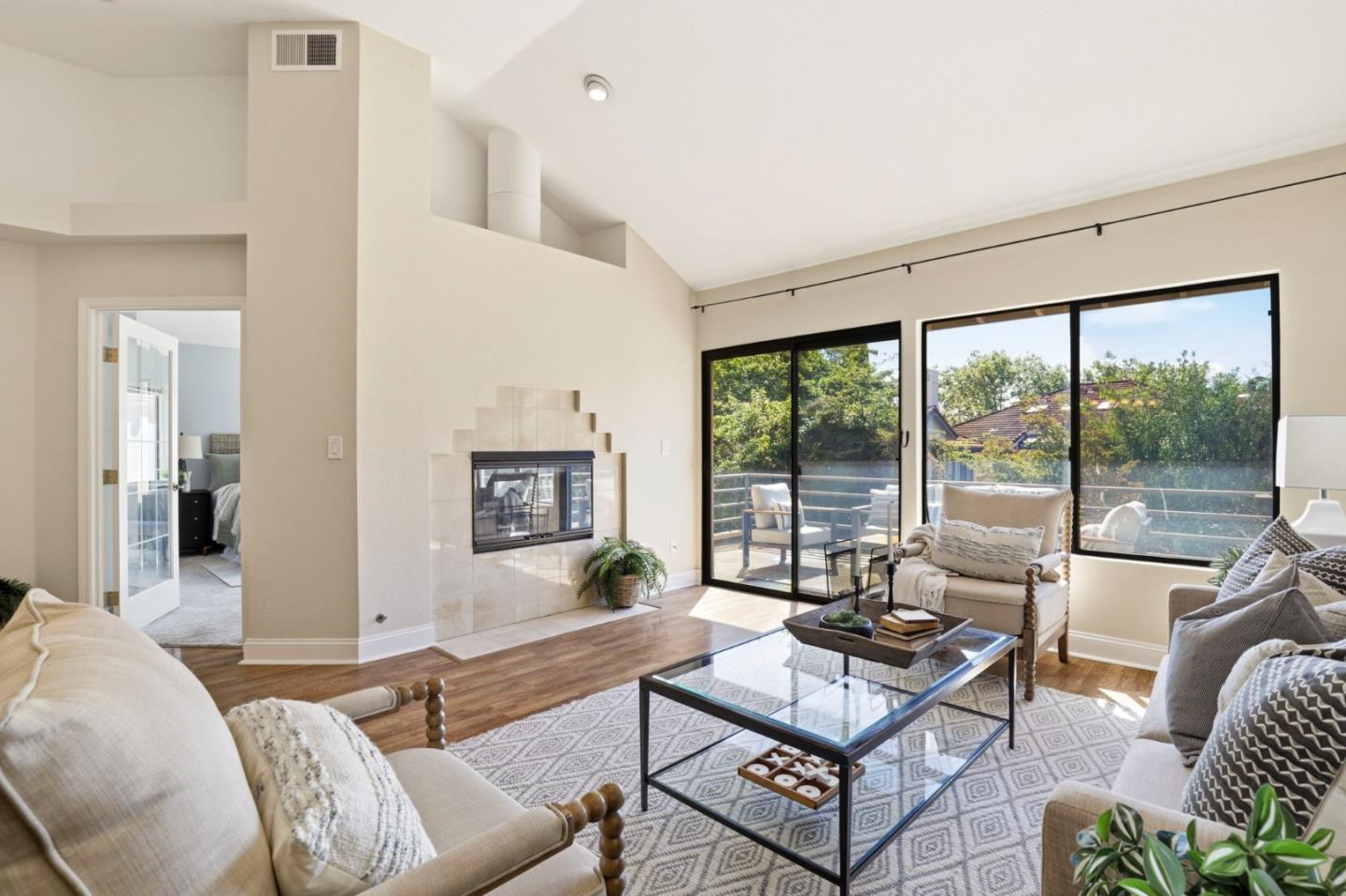 Detail Gallery Image 5 of 59 For 719 Lakemont Pl #3,  San Ramon,  CA 94582 - 3 Beds | 2 Baths