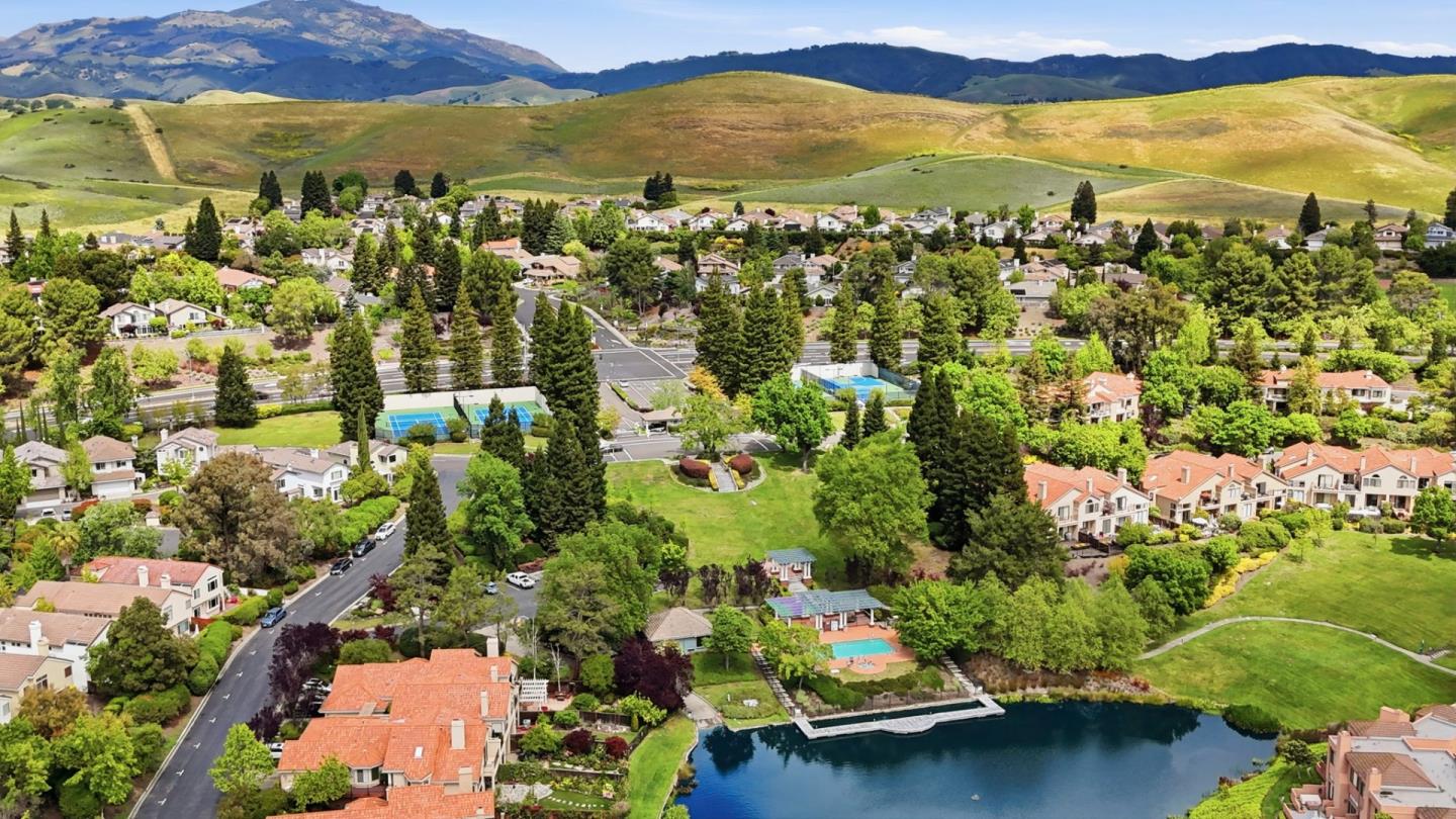 Detail Gallery Image 52 of 59 For 719 Lakemont Pl #3,  San Ramon,  CA 94582 - 3 Beds | 2 Baths