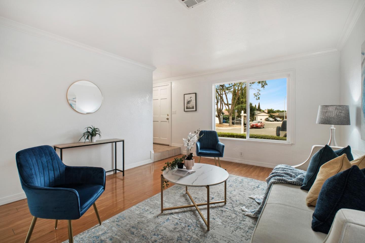 Detail Gallery Image 14 of 42 For 4270 Comet Cir, Union City,  CA 94587 - 3 Beds | 1/1 Baths