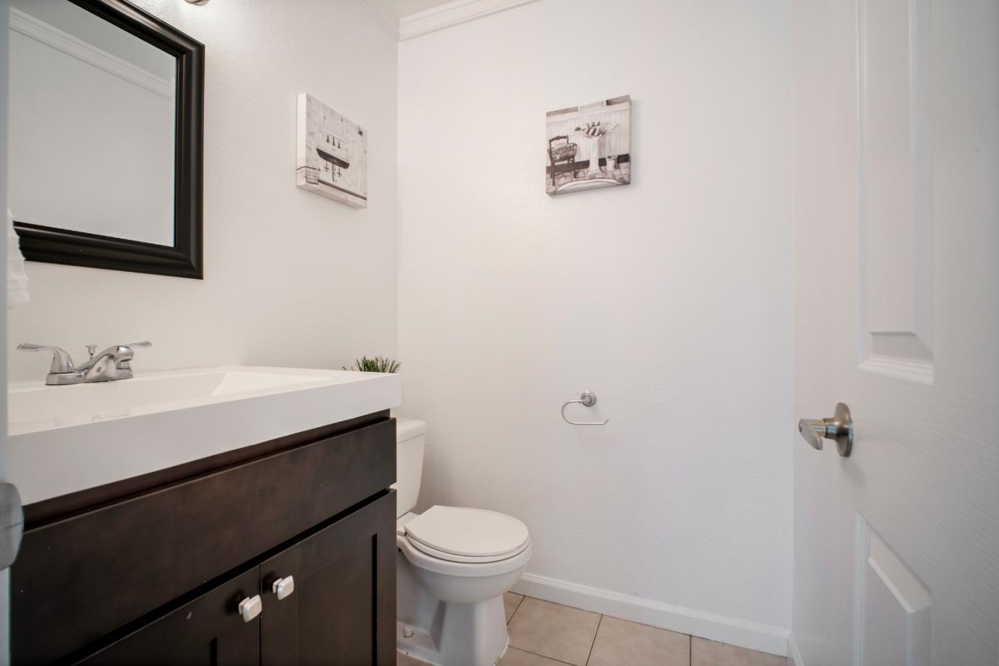 Detail Gallery Image 19 of 42 For 4270 Comet Cir, Union City,  CA 94587 - 3 Beds | 1/1 Baths