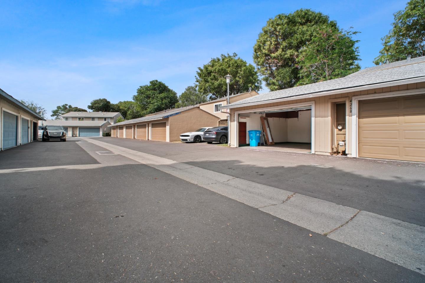 Detail Gallery Image 41 of 42 For 4270 Comet Cir, Union City,  CA 94587 - 3 Beds | 1/1 Baths