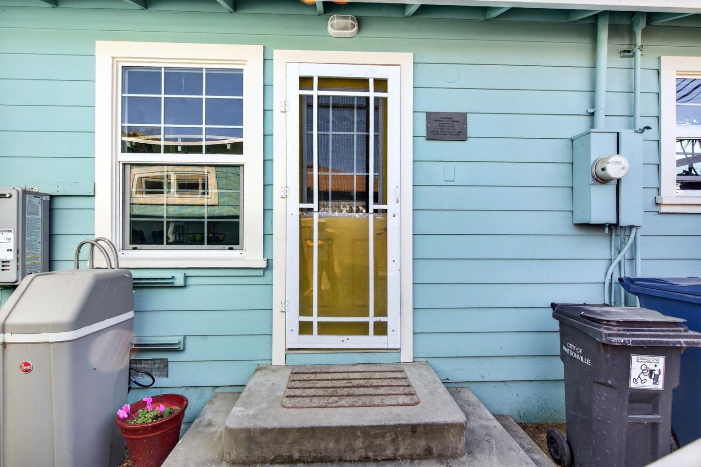 Detail Gallery Image 28 of 49 For 502 E Beach St, Watsonville,  CA 95076 - 2 Beds | 1 Baths