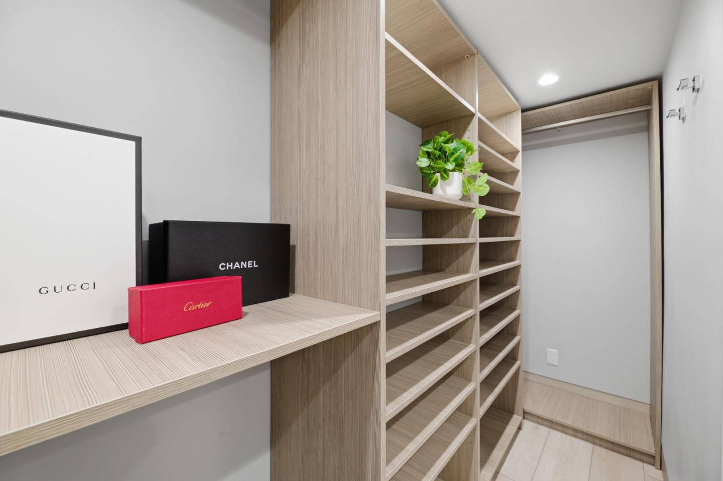 Photo #13: ML82043091 Listing: Photo #13