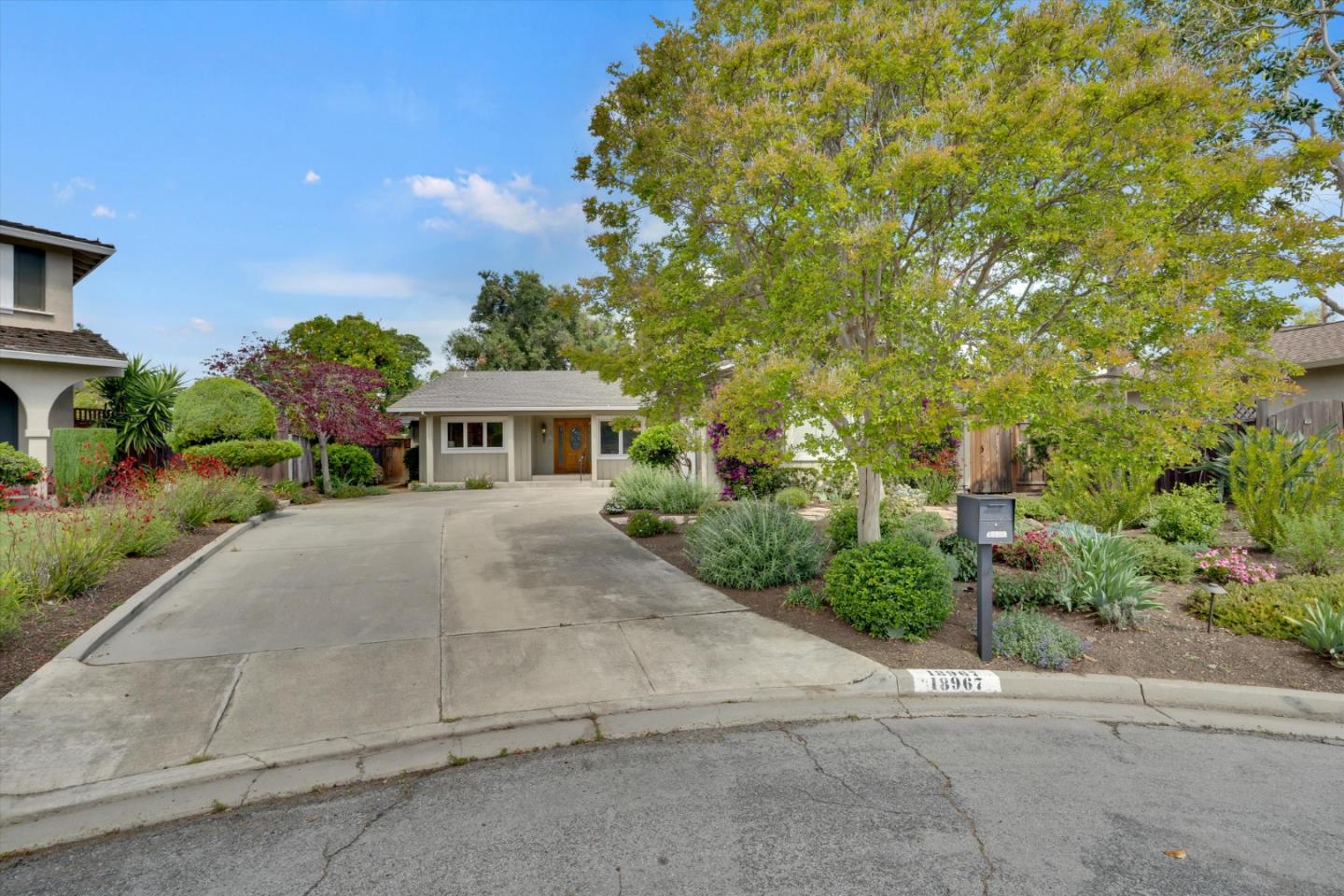 Detail Gallery Image 47 of 47 For 18967 Palo Oaks Ct, Saratoga,  CA 95070 - 4 Beds | 2/1 Baths