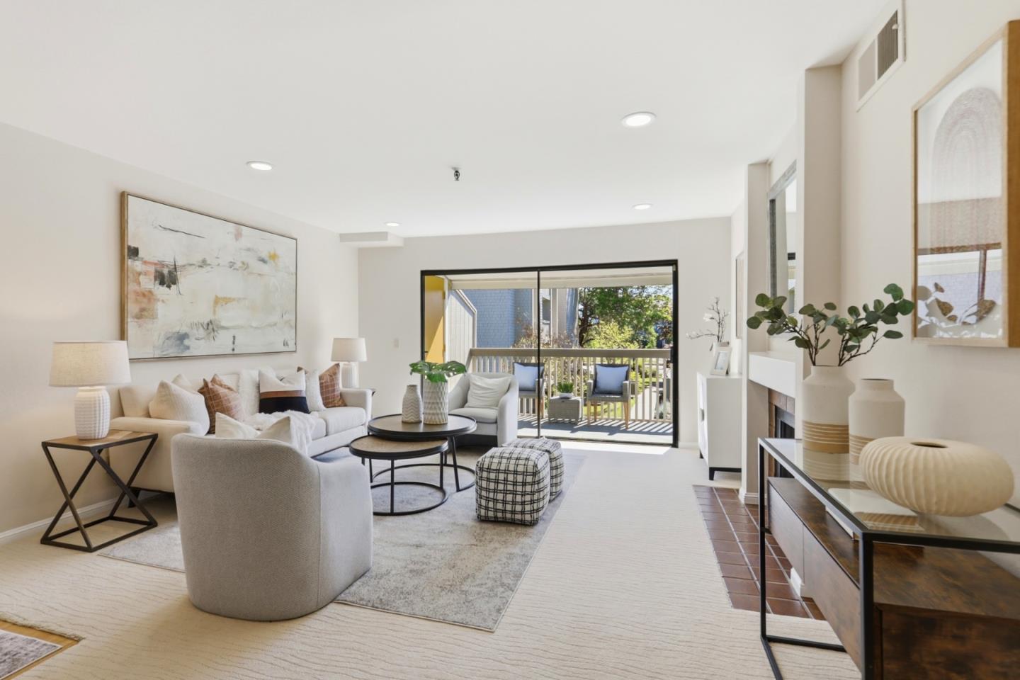 Photo #4: ML82043096 Listing: Photo #4